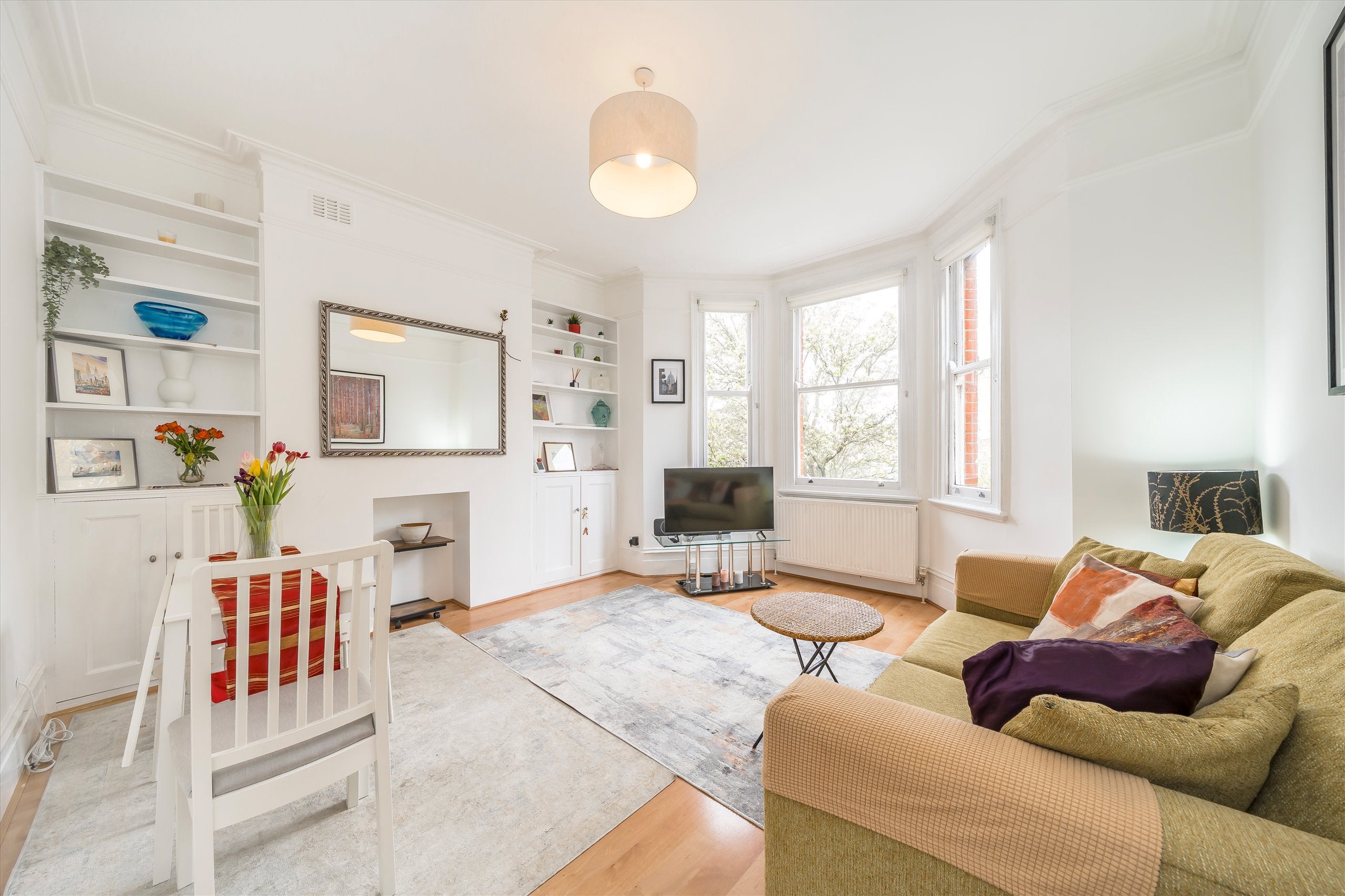 Flat Morshead Road in City of Westminster