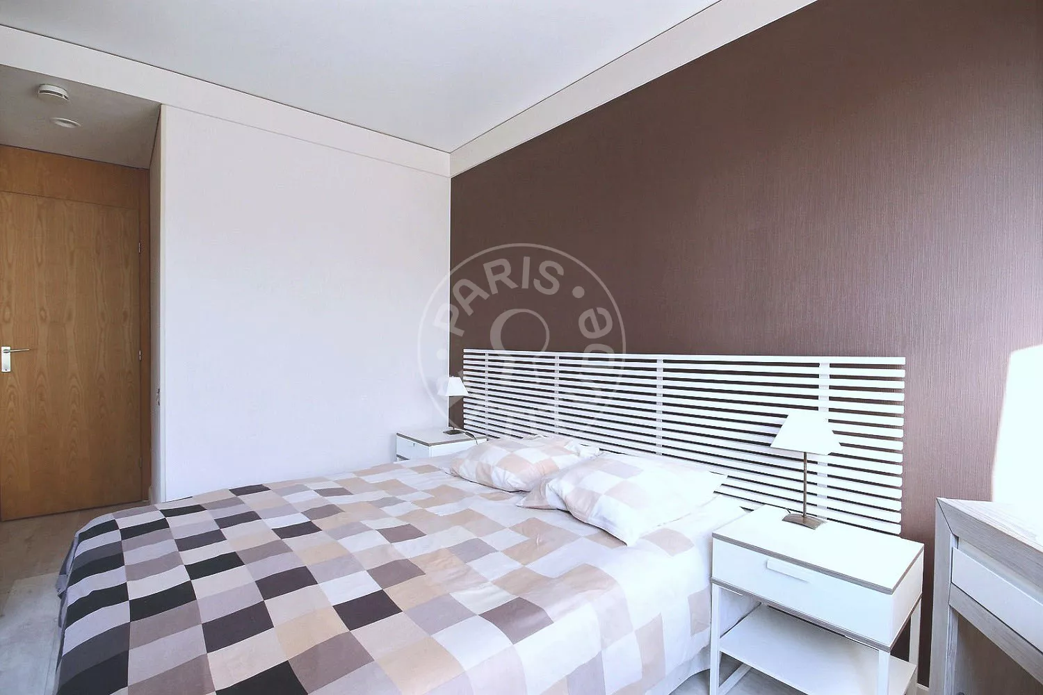 Flat Rue d'Oradour-sur-Glane in Paris