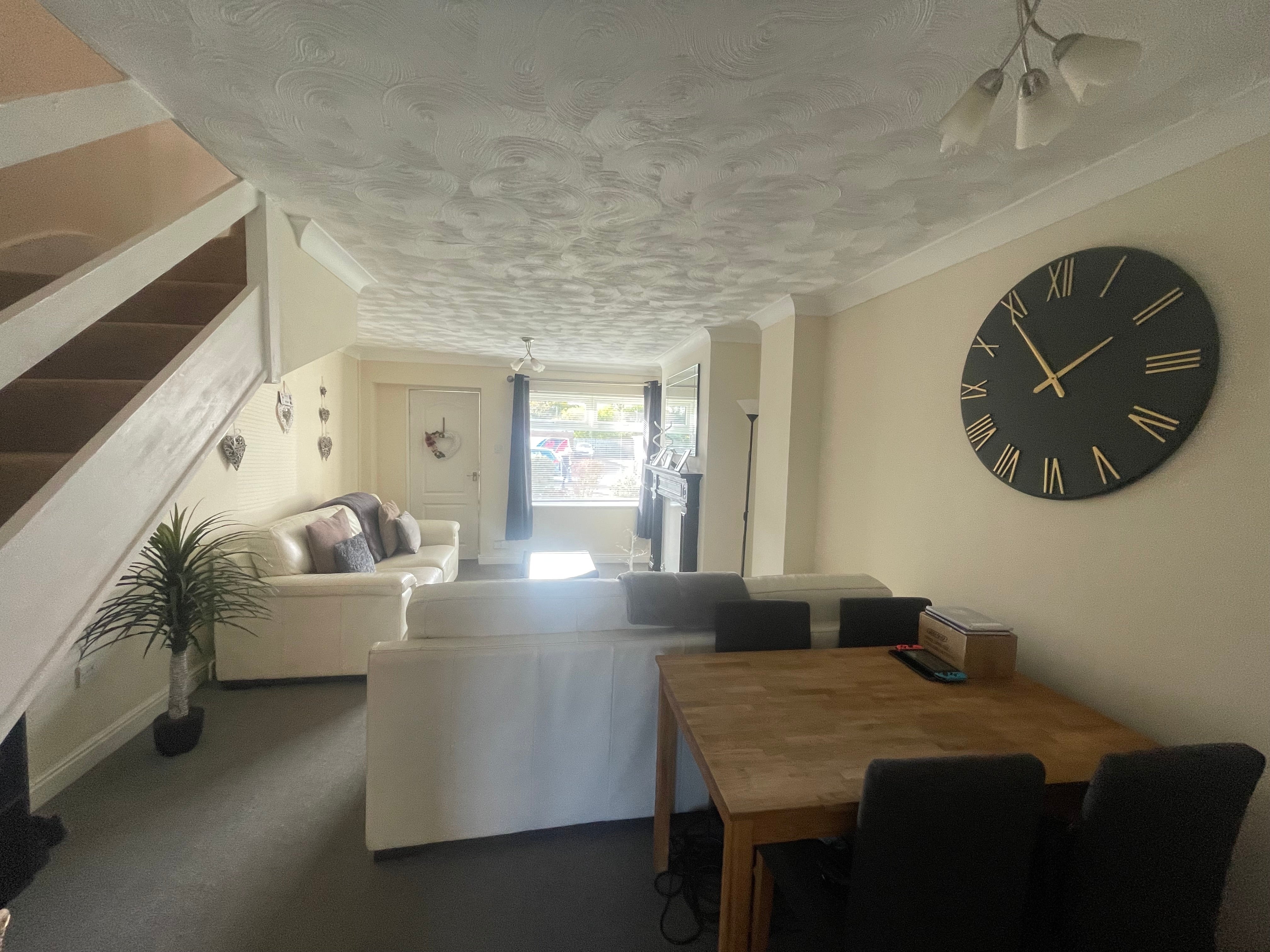 House Sandringham Place in Ashfield