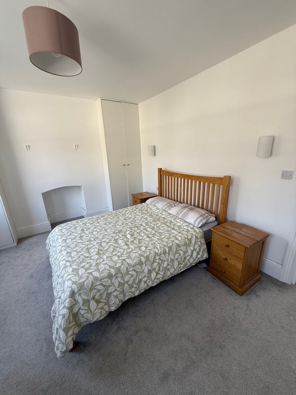 Room Charleston Street in Greater London