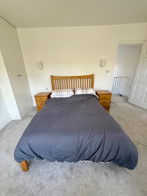 Room Charleston Street in Greater London