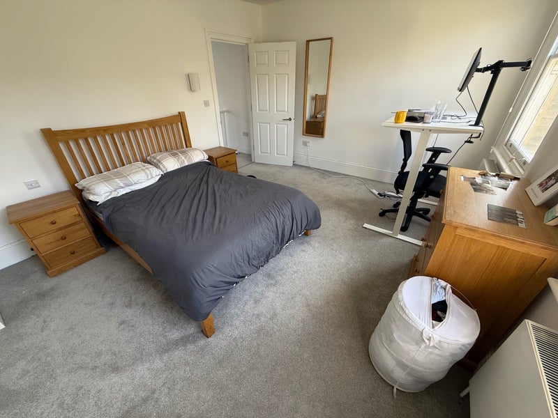 Room Charleston Street in Greater London
