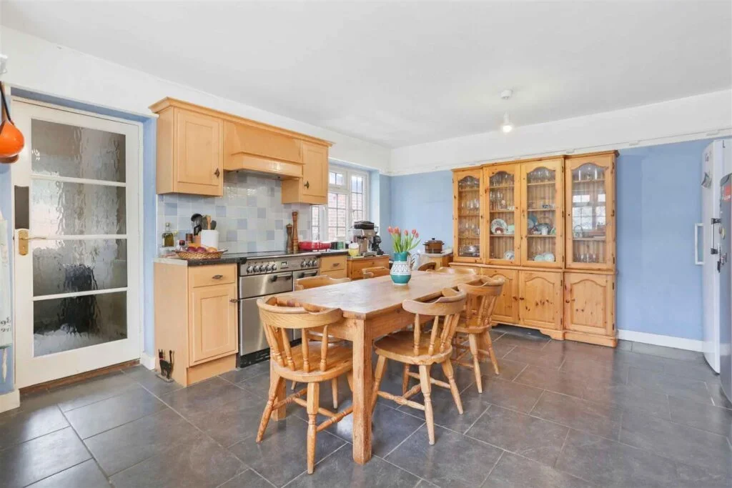 House Downs Side in Greater London