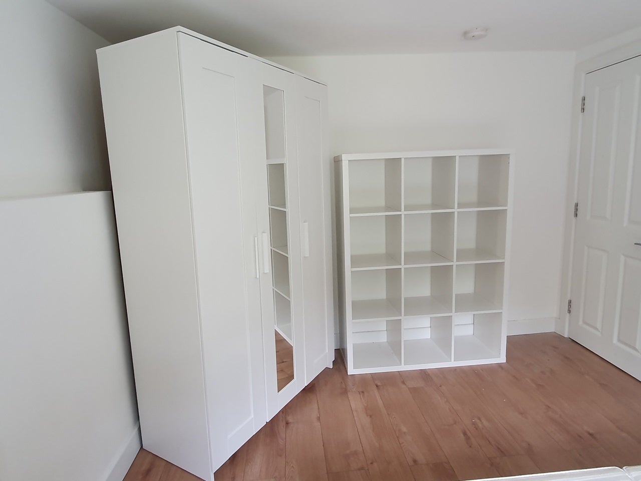 Flat Brookhill Road in Greater London