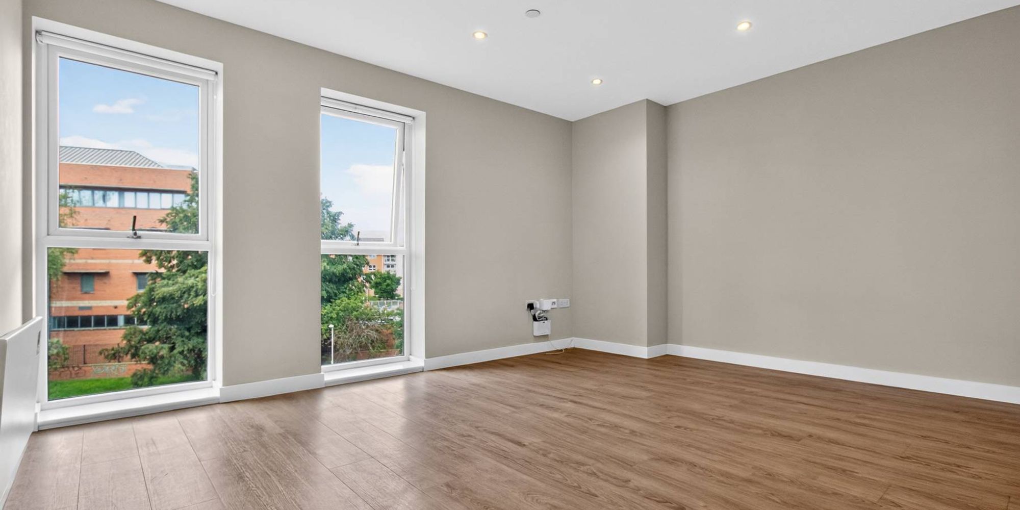 Flat Mount Stuart Square in Cardiff