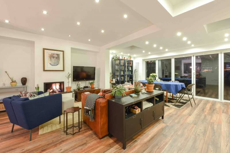 Room Buckhold Road in Greater London