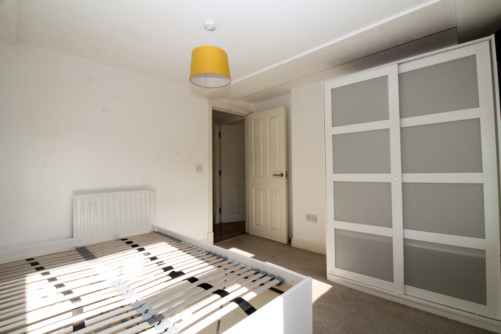 Flat Greenock Road in Leeds