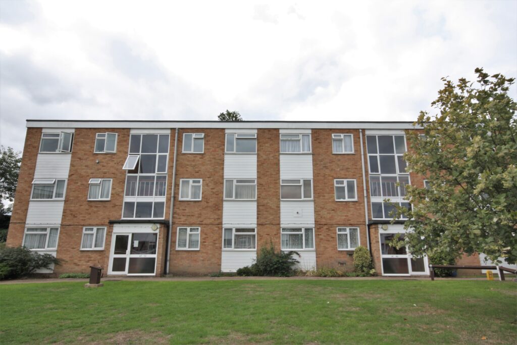 Flat Haig Court in Chelmsford