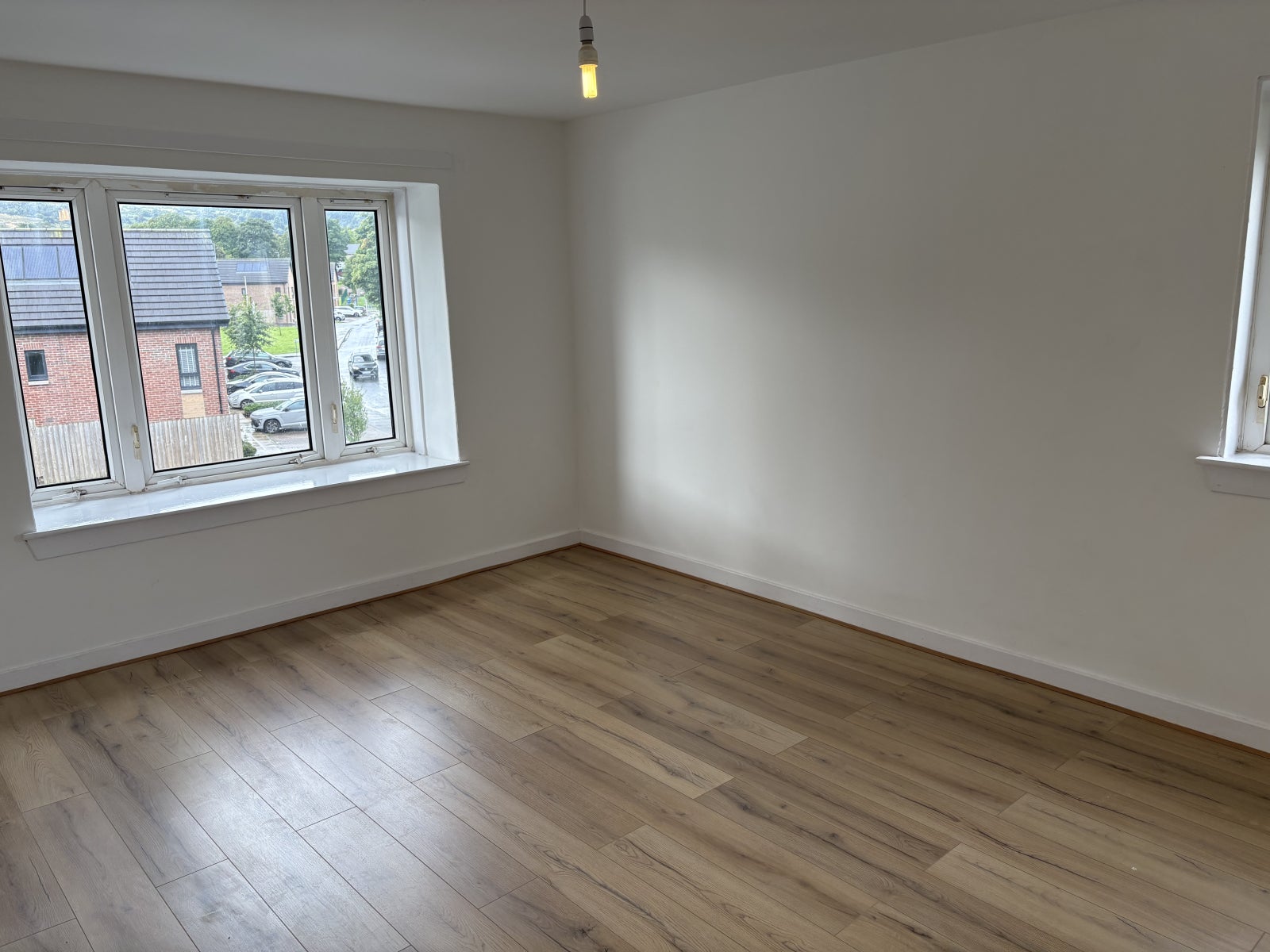 Flat Fairway Avenue in Paisley