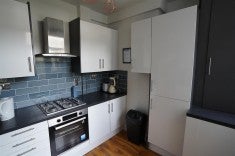 Room Beedell Avenue in Southend-on-Sea