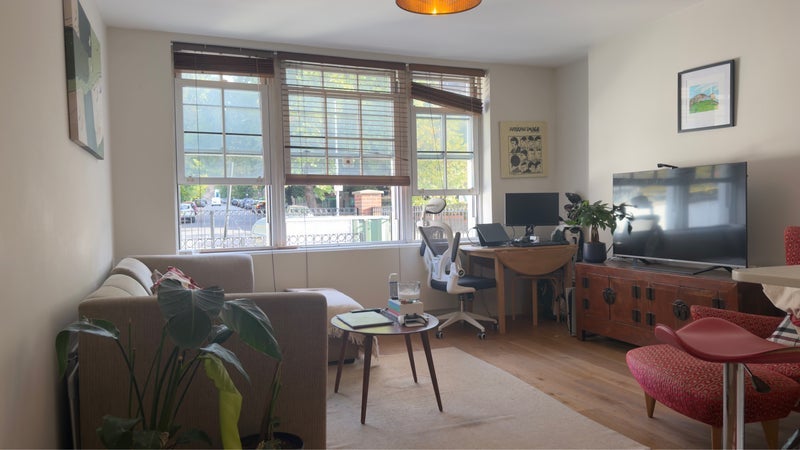 Room Wandsworth Road in Greater London
