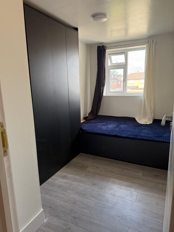 House Kevin Close in Greater London
