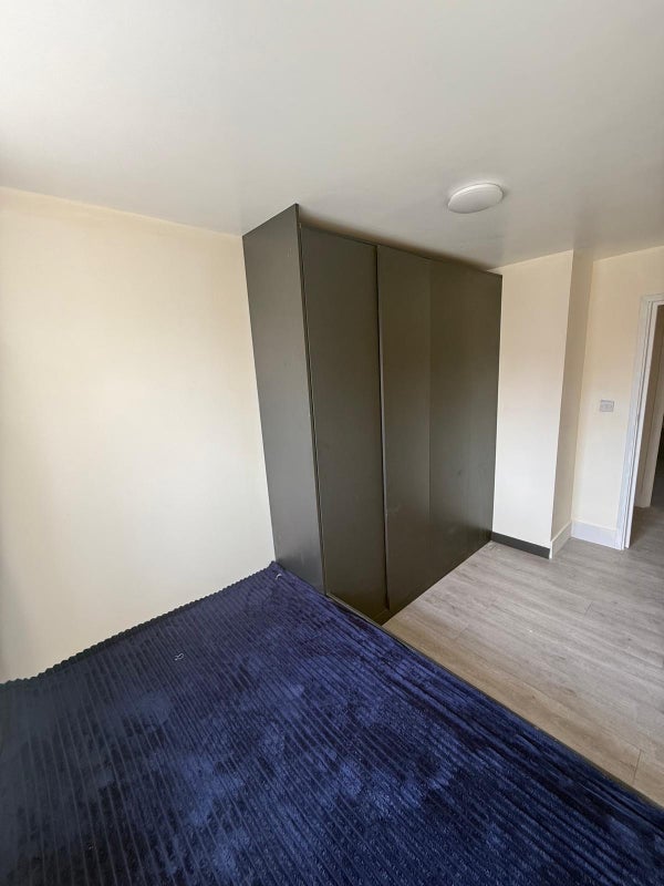 House Kevin Close in Greater London