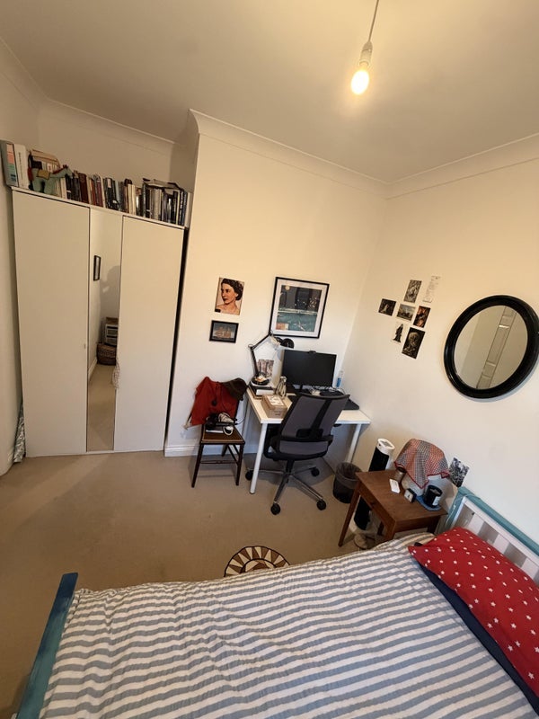 Room William Square in Greater London