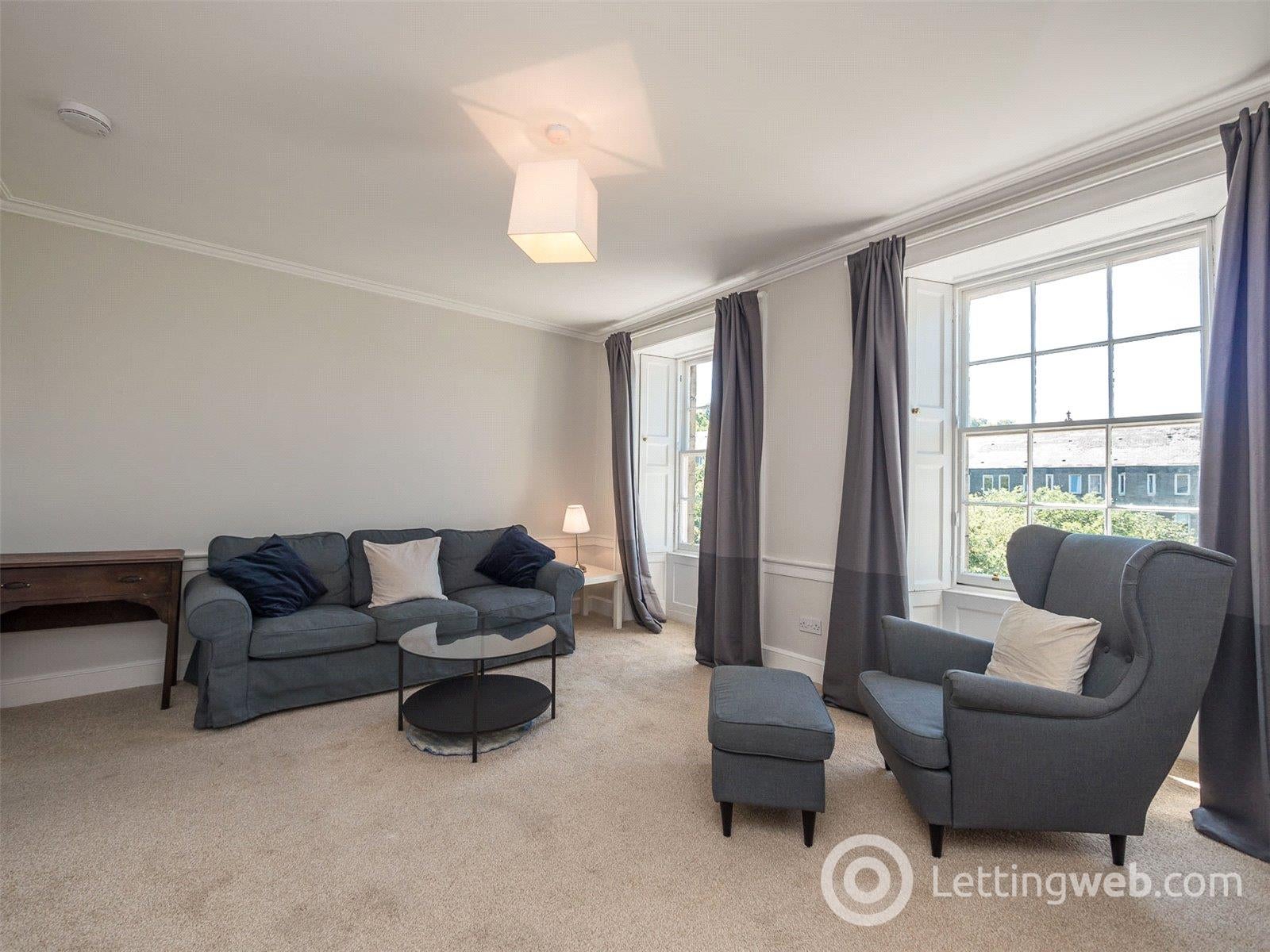 Flat Glanville Place in Edinburgh