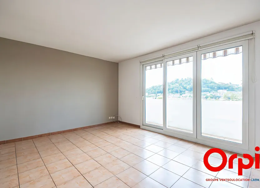 Flat Rue Lavoisier in Laon