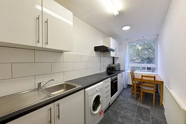 Room Nash Street in Greater London