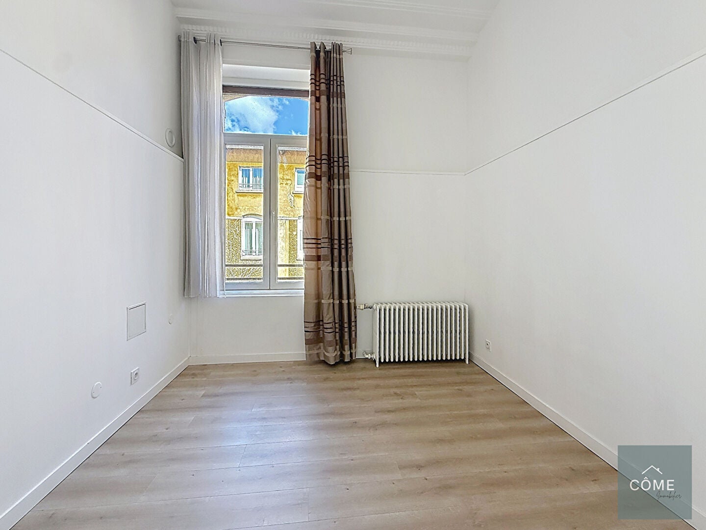 Flat Rue Raymond Poincaré in Nancy