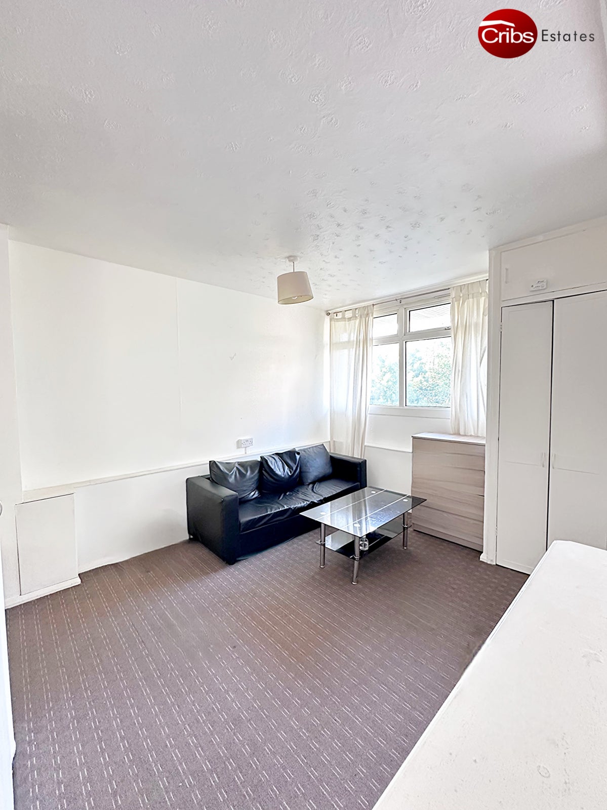 Flat York Road in Greater London
