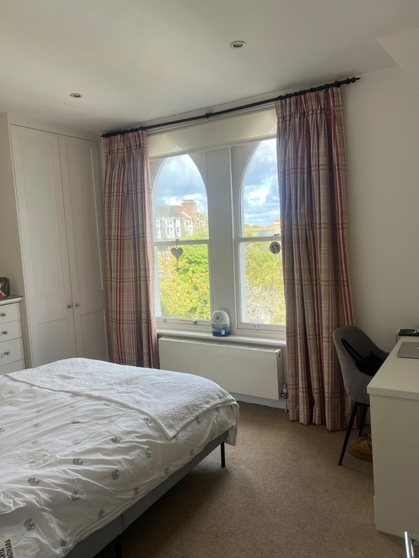Room Cavendish Road in Greater London