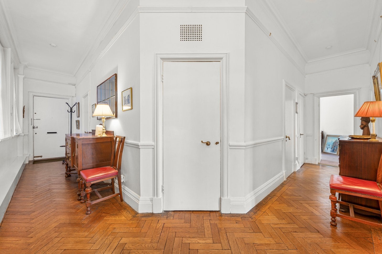 Flat Great Portland Street in City of Westminster