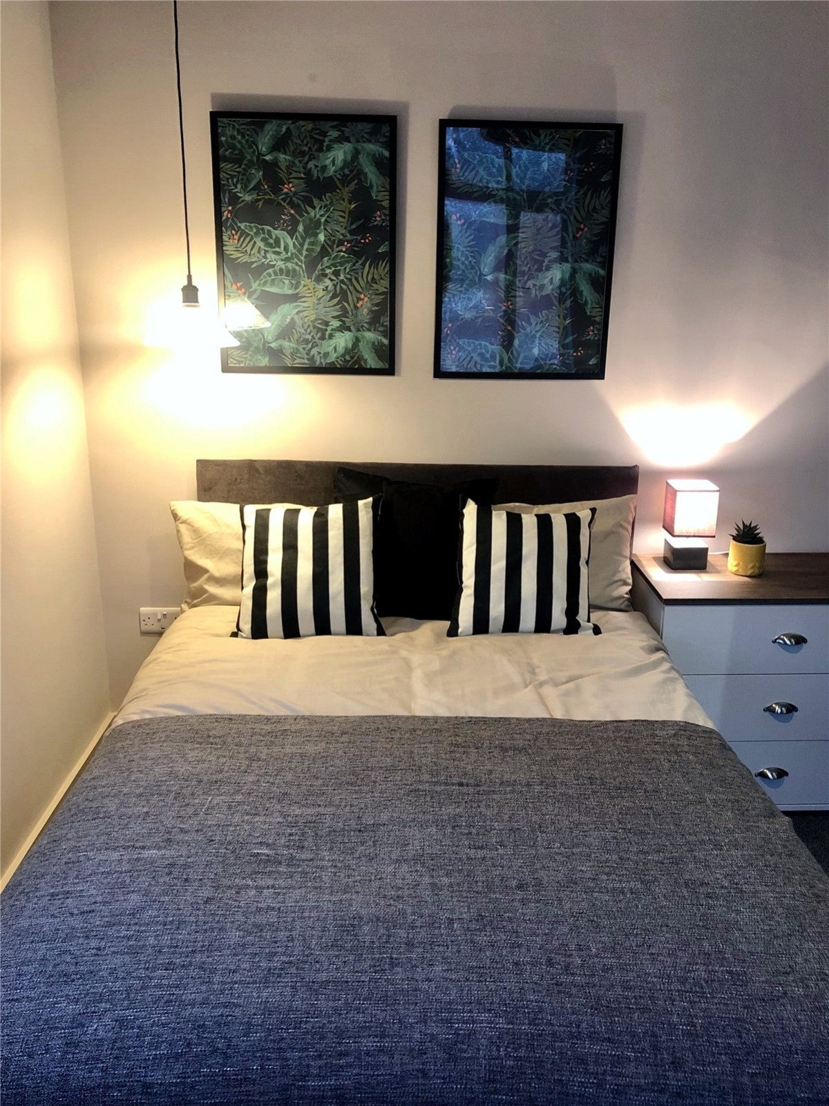Room Chilwell Road in Nottingham
