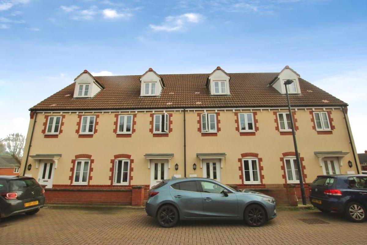House Foxglove Close in Harry Stoke