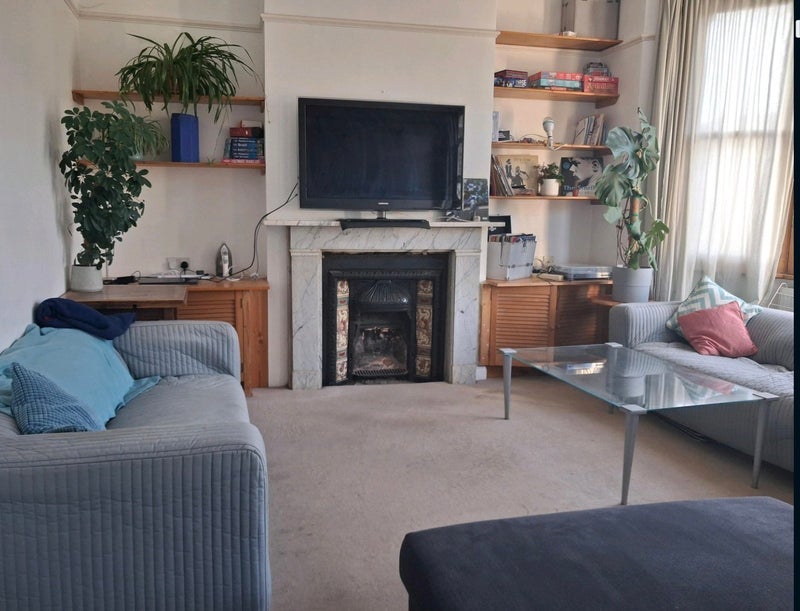 Flat Ethelden Road in Greater London