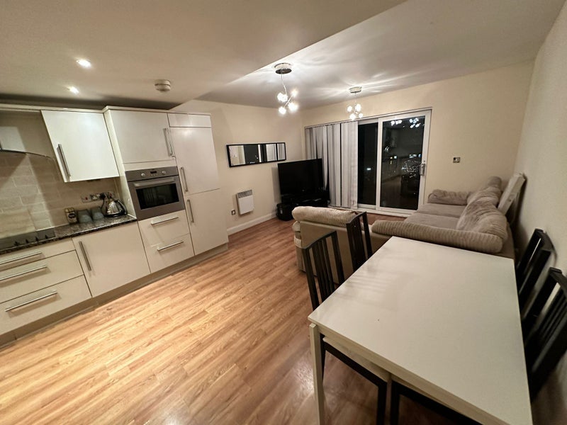 Room Pocklington Drive in Manchester