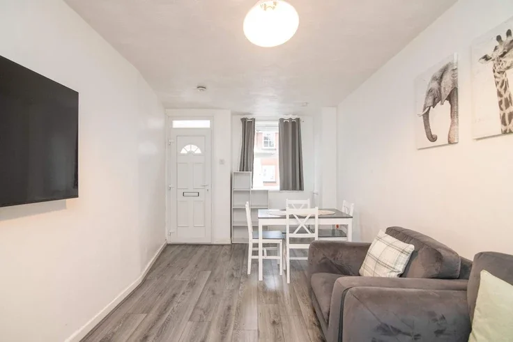 Flat Satchwell Place in Royal Leamington Spa