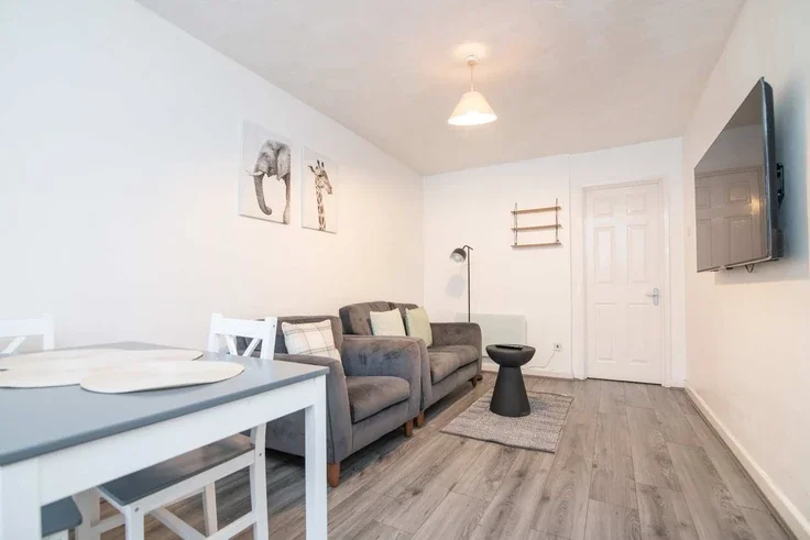 Flat Satchwell Place in Royal Leamington Spa