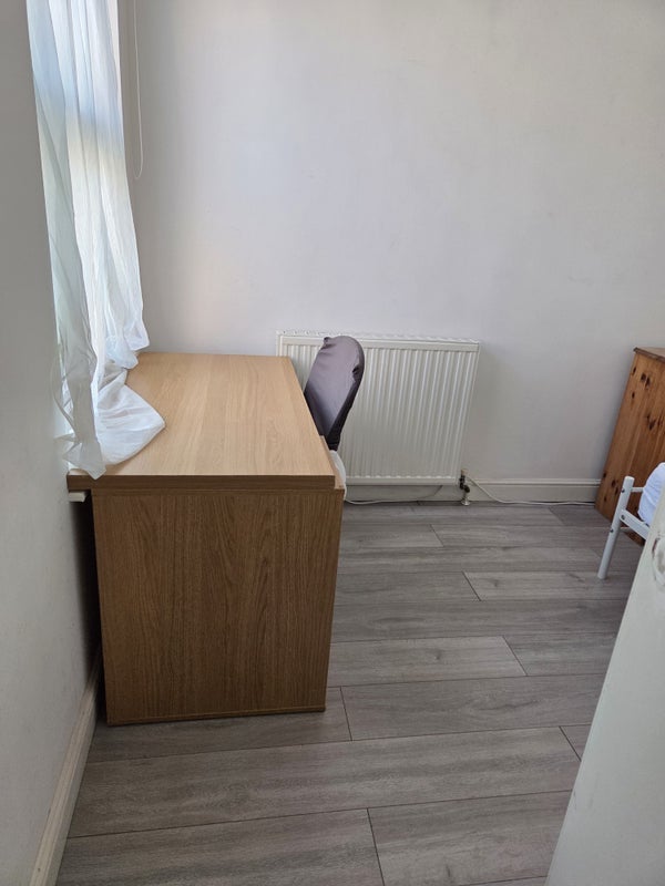 Room Denham Street in Manchester