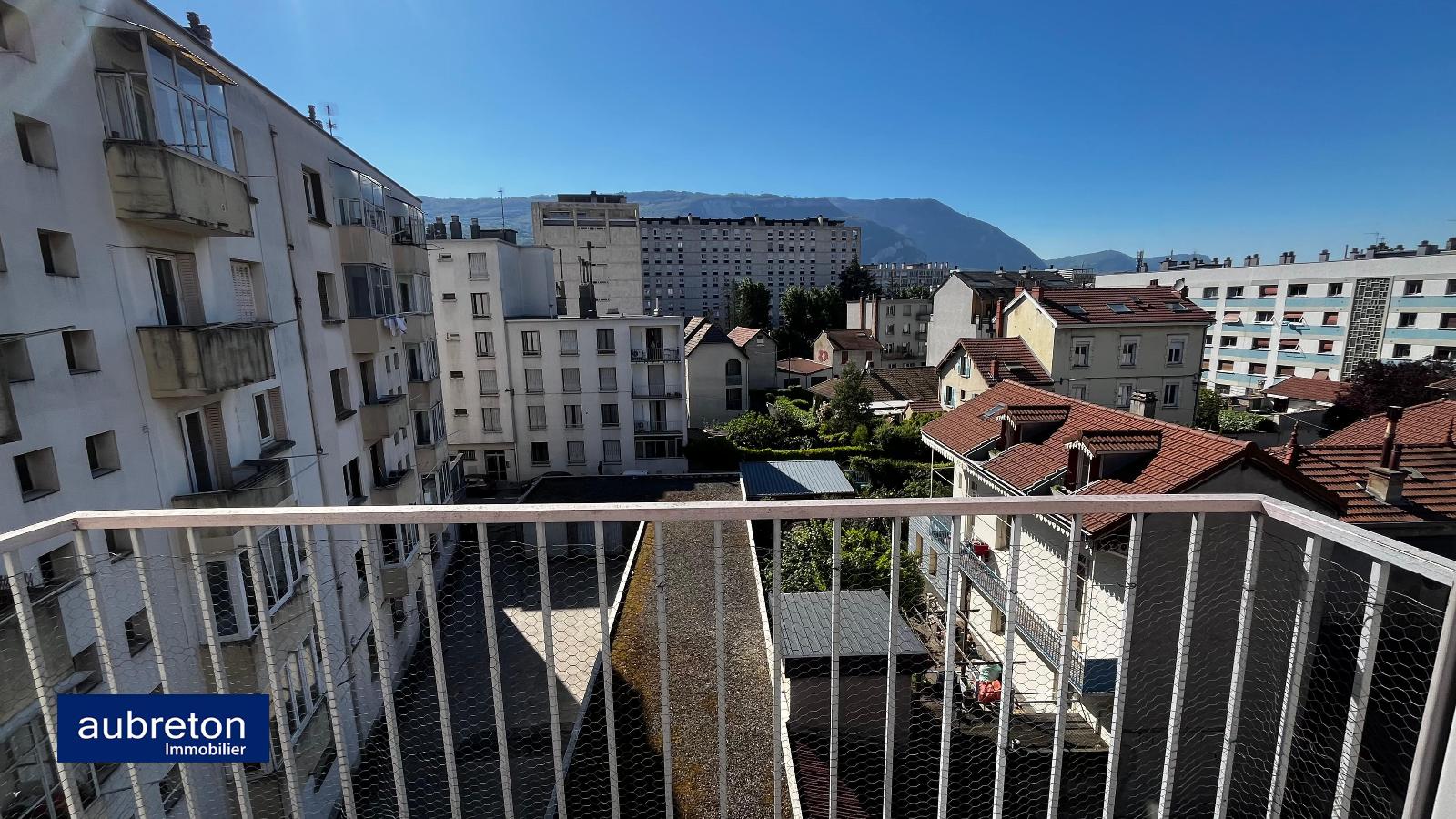Appartement Traverse des Îles à Grenoble