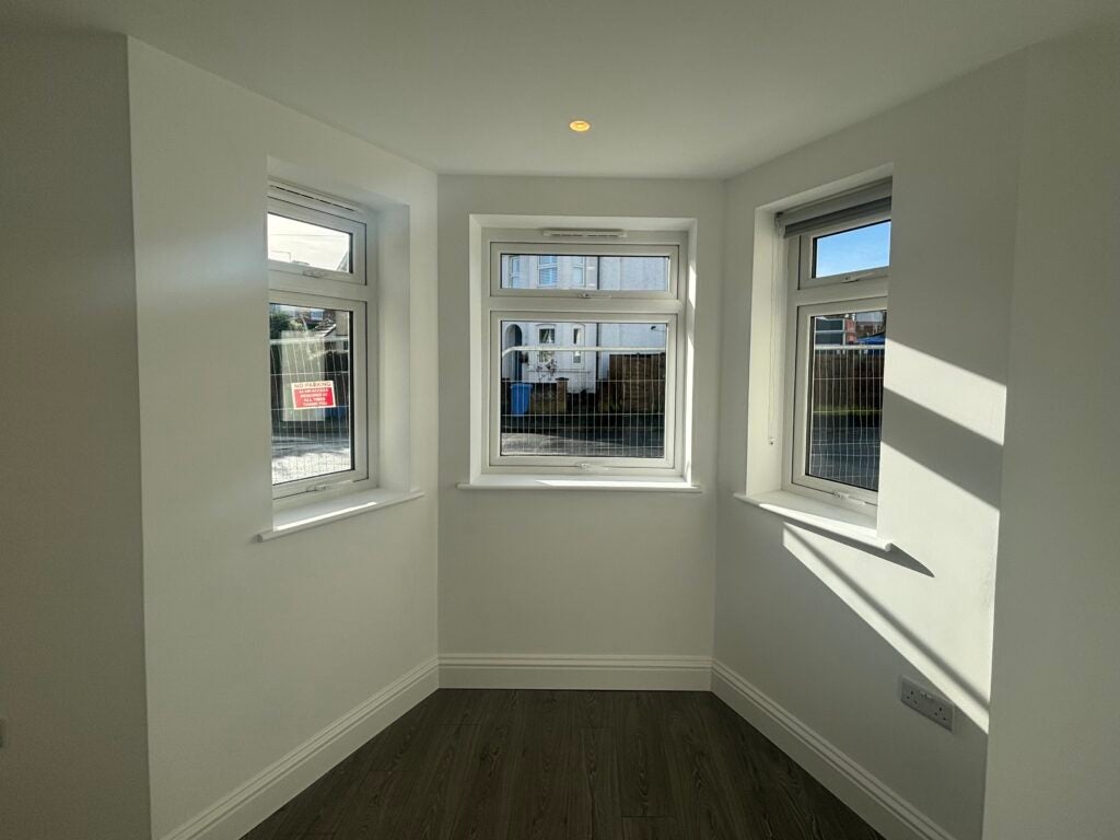 Flat St Joseph's Road in Rushmoor