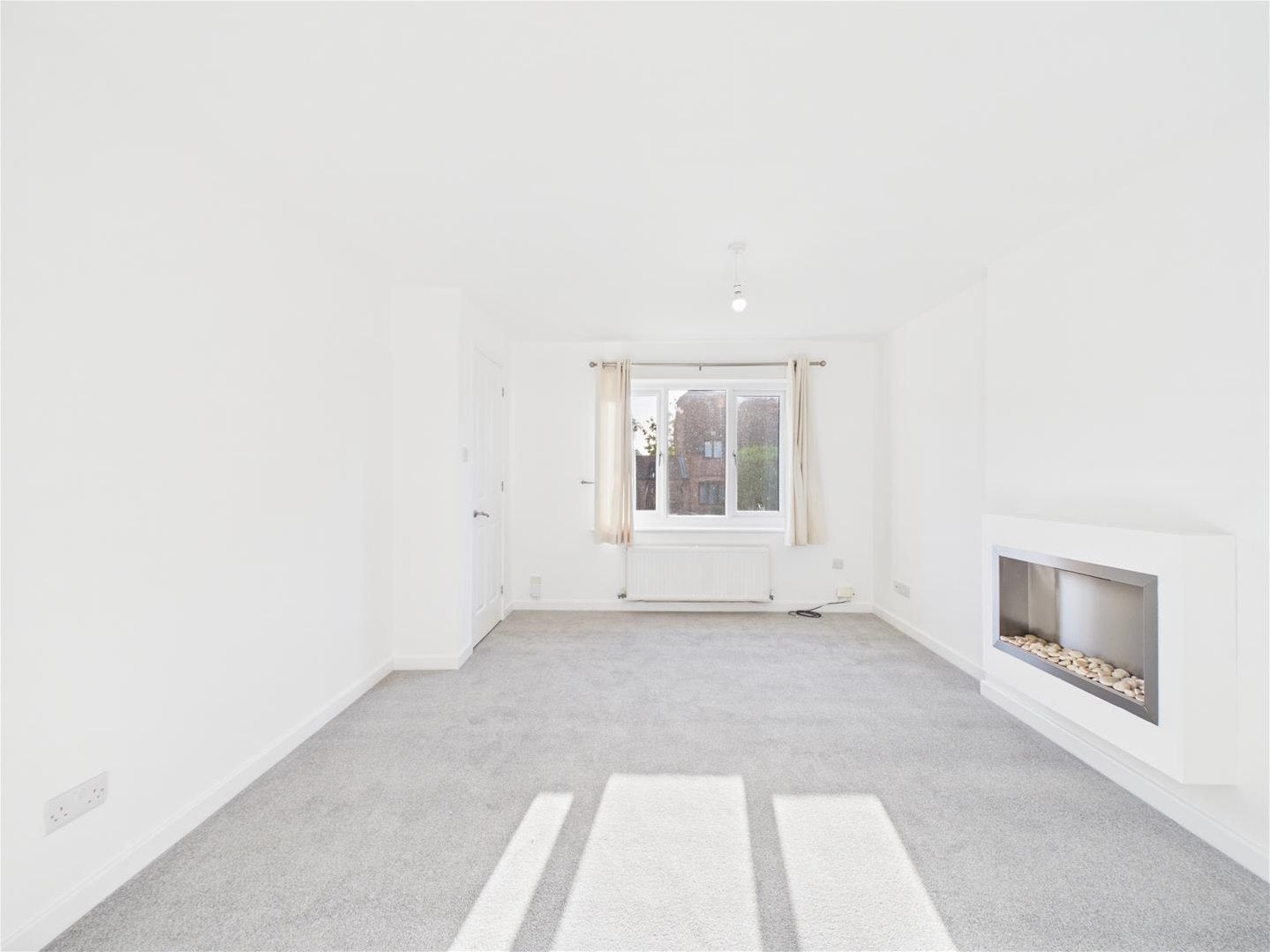 House Seagrave Close in Derby