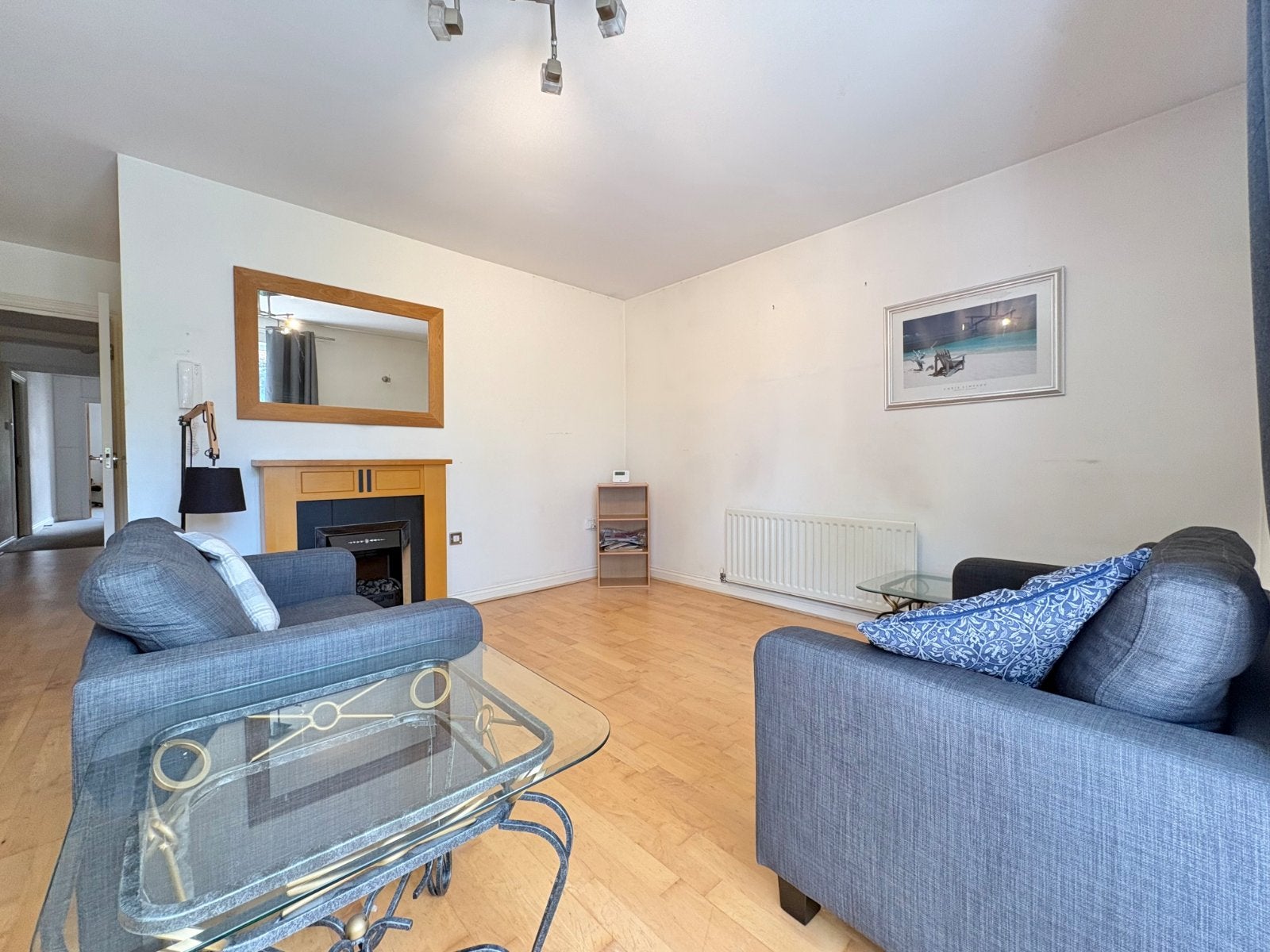 Flat Carisbrooke Road in Leeds