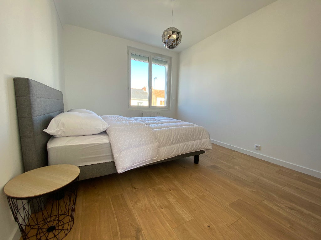 Flat Route de Clisson in Saint-Sébastien-sur-Loire