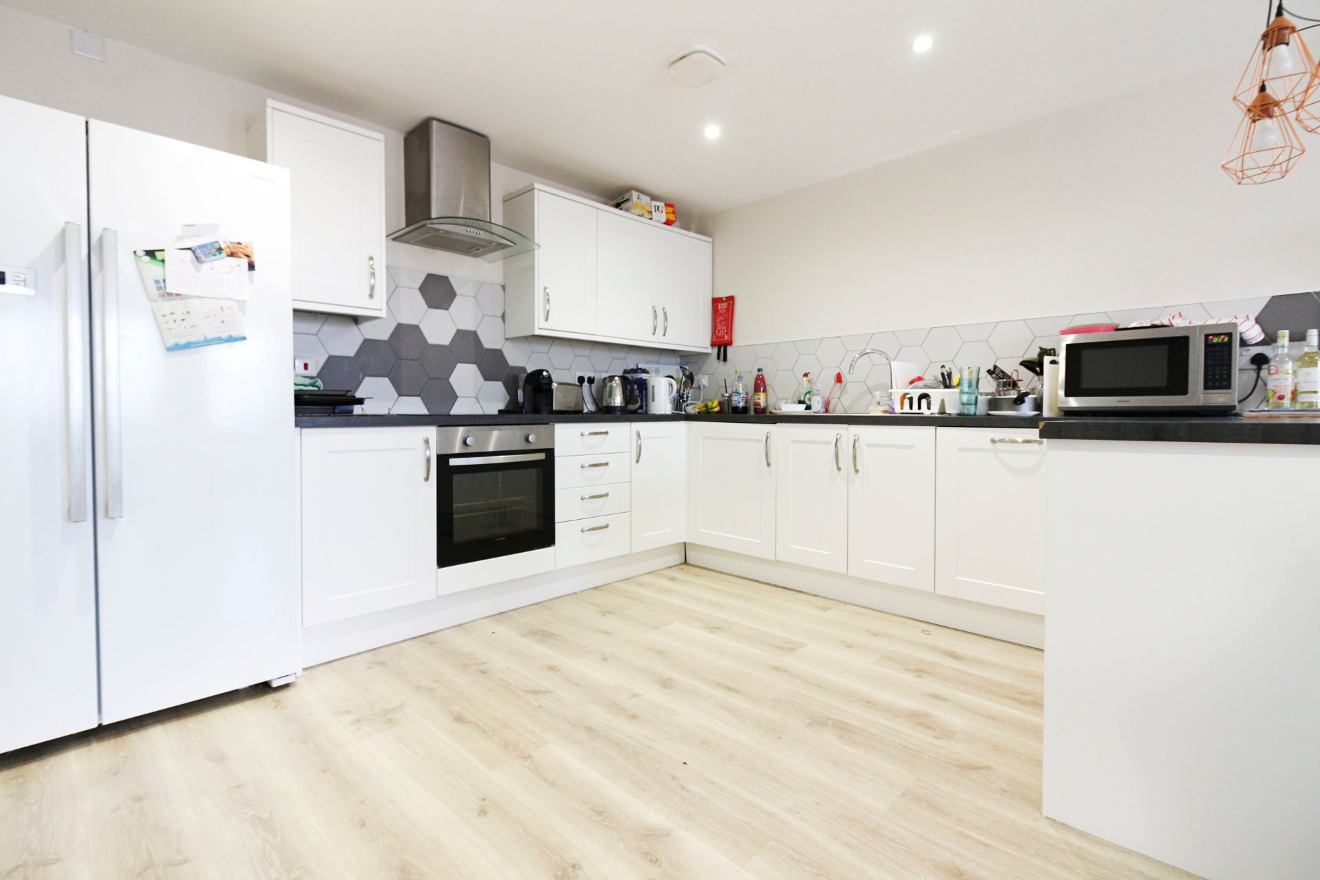 Flat Woodville Road in Cardiff