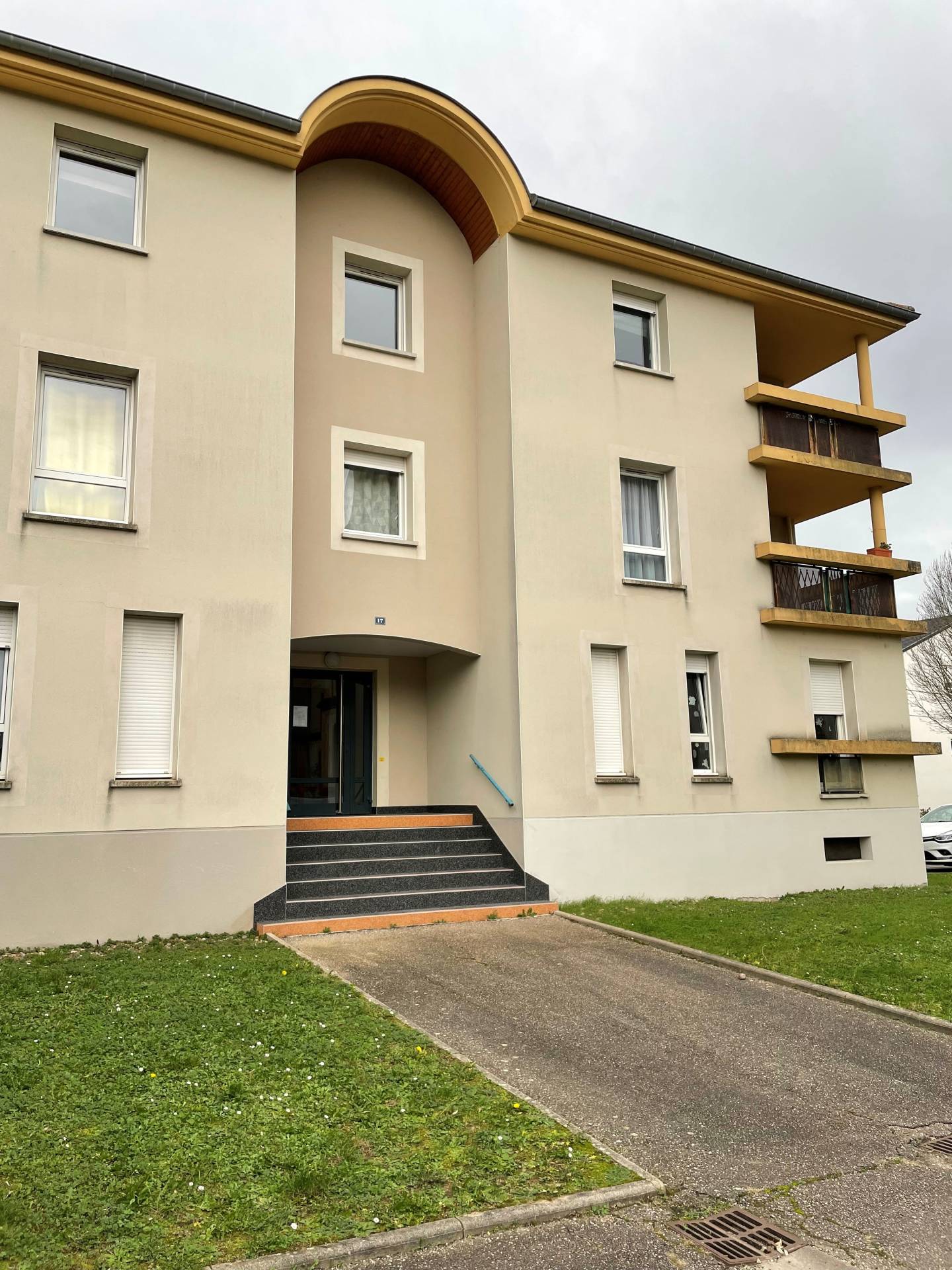 Appartement Résidence Saint-Quentin à Longeville-lès-Metz