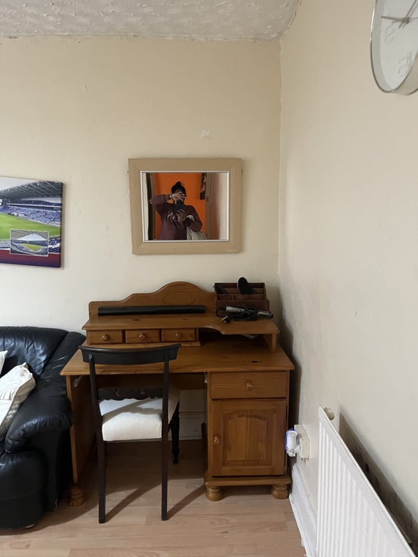 Room Dunraven Street in Tonypandy