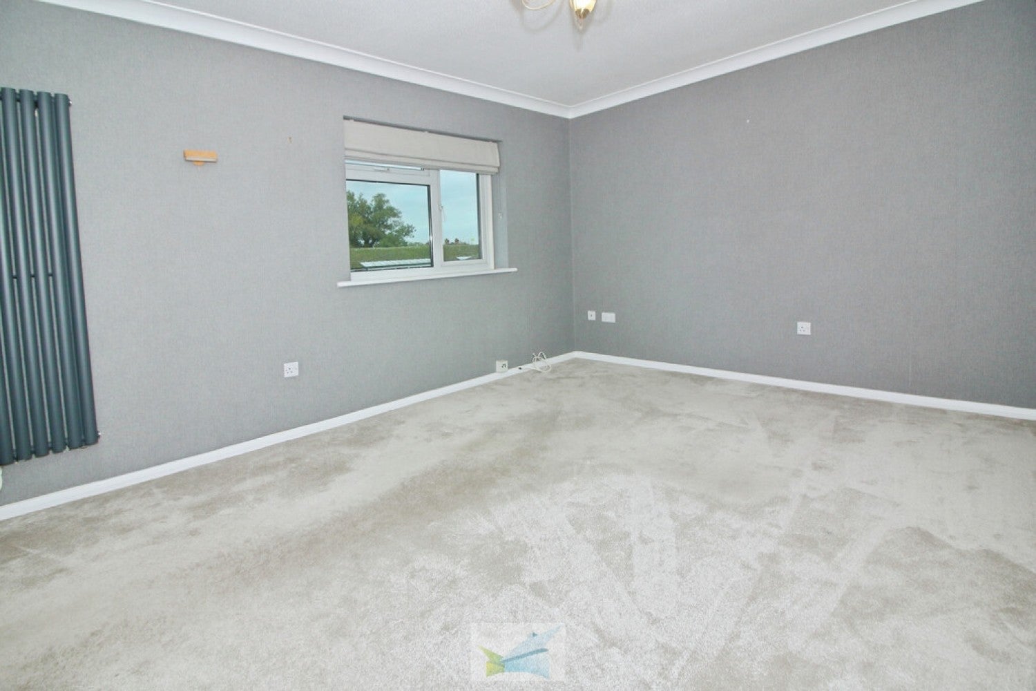Flat Lower Ashley Road in New Forest