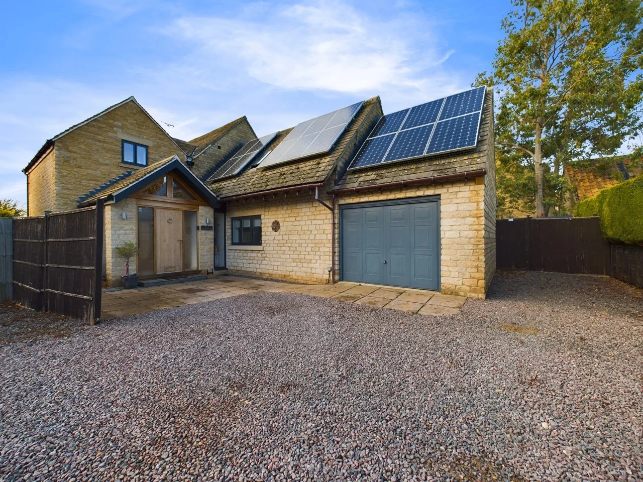House Meadow View in Ashton-under-Lyne