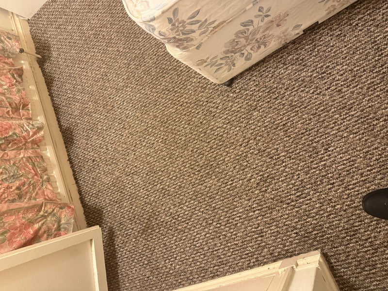 Room Manor Road in Charnwood