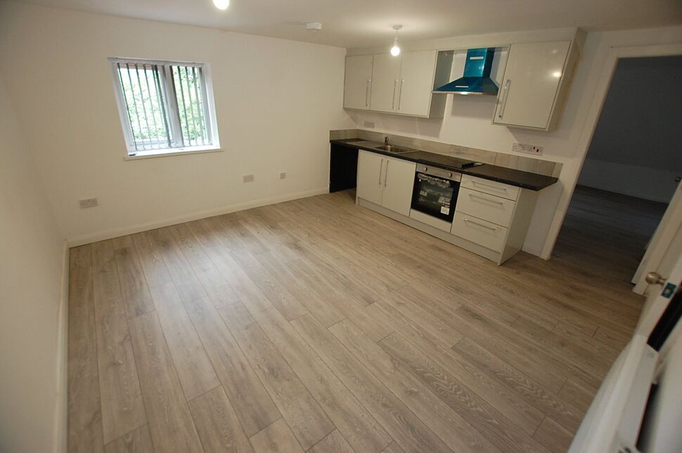 Flat Canterbury Street in Tameside