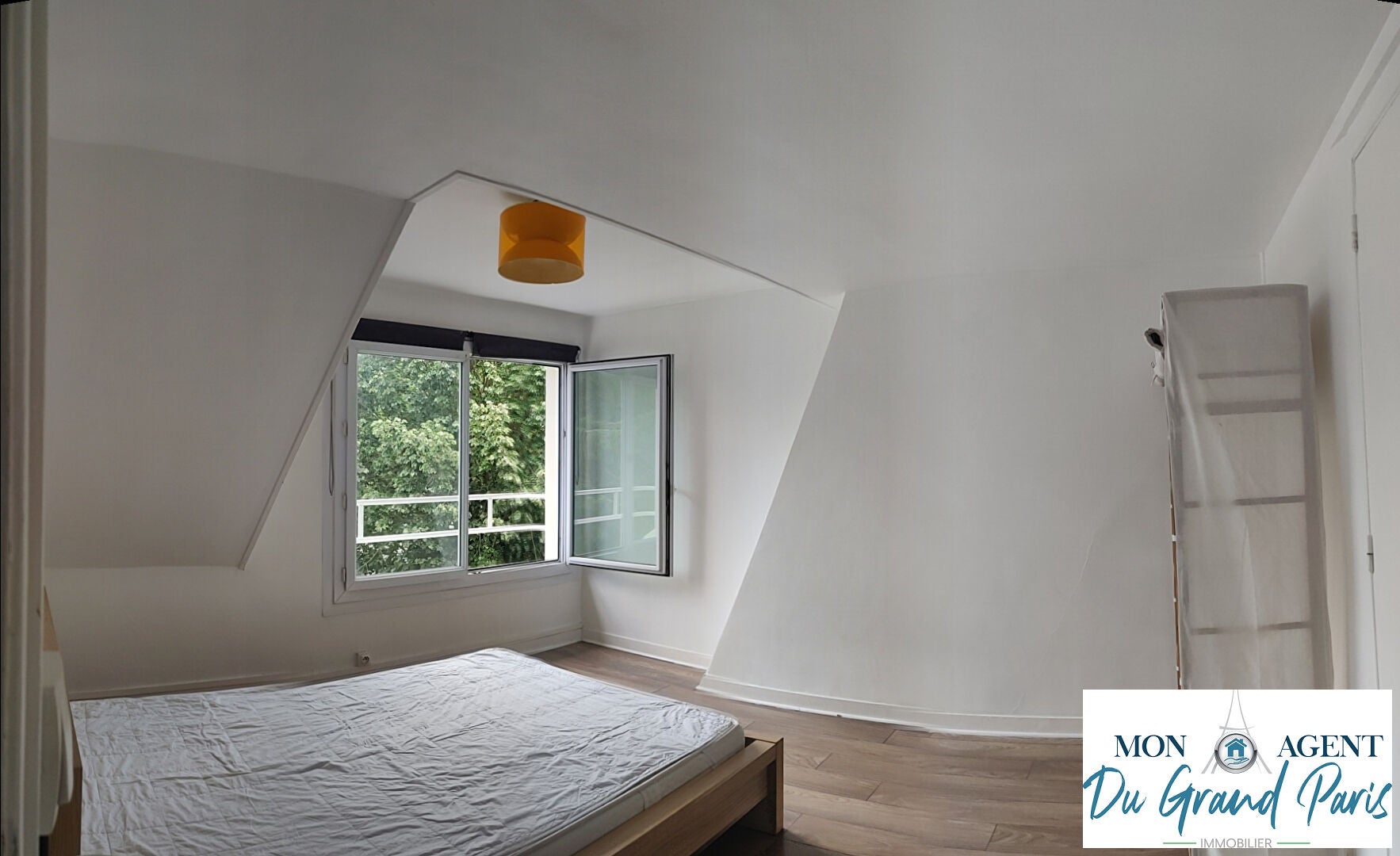 Flat Rue de Beuvron in Jouy-en-Josas