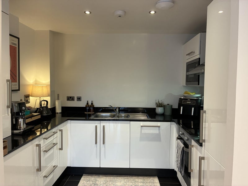 Room Fairthorn Road in Greater London