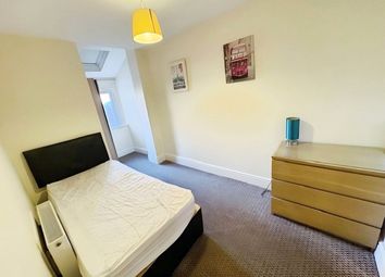 Room Lockwood Road in Doncaster