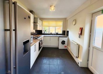 Room Lockwood Road in Doncaster