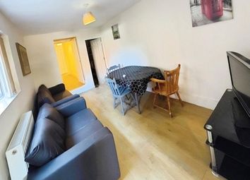 Room Lockwood Road in Doncaster