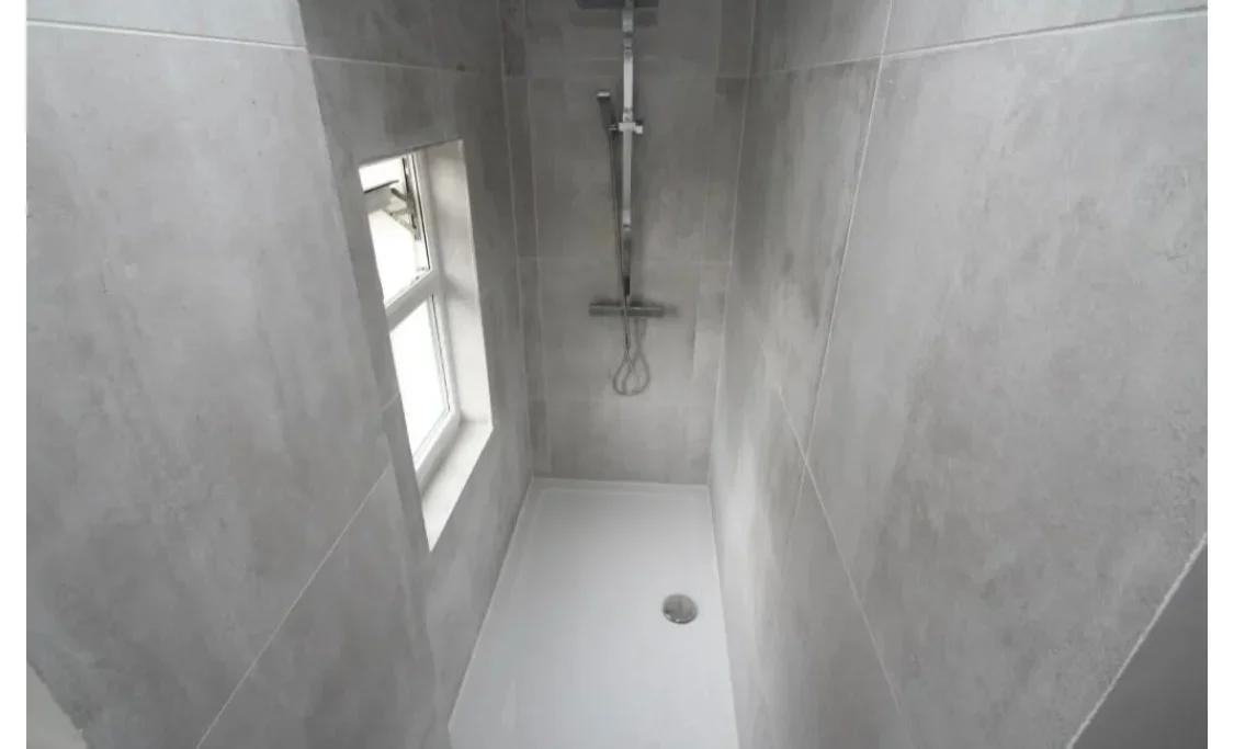 Room Canning Road in Greater London